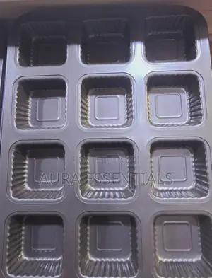 12 Holes Square Shaped Muffins Cupcake Mold