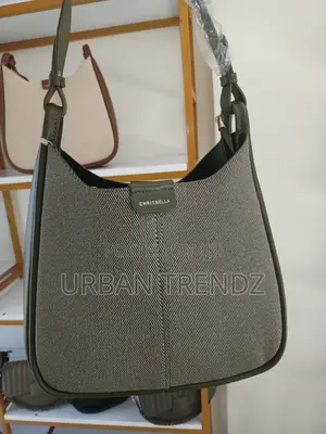 Good Looking Classy Shoulder Bags