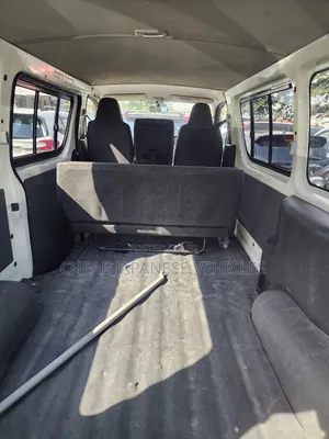 Toyota HiAce 2012 White