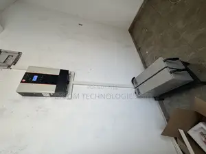 Solar Back Up System F