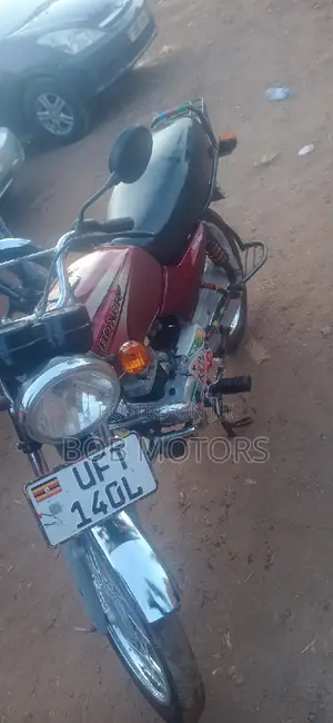 Bajaj Boxer 100 2021 Red