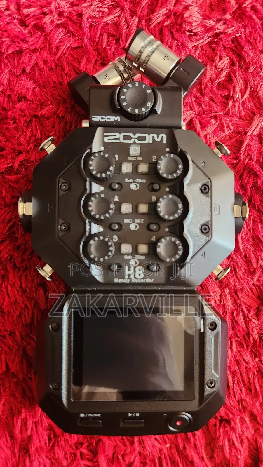 Zoom H8 12-Track Portable Recorder, Touchscreen