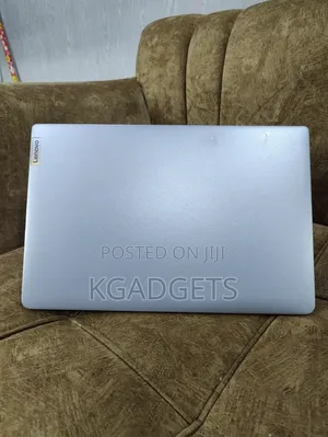 Laptop Lenovo Ideapad 3 8GB Intel Core I5 HDD+SSD 256GB