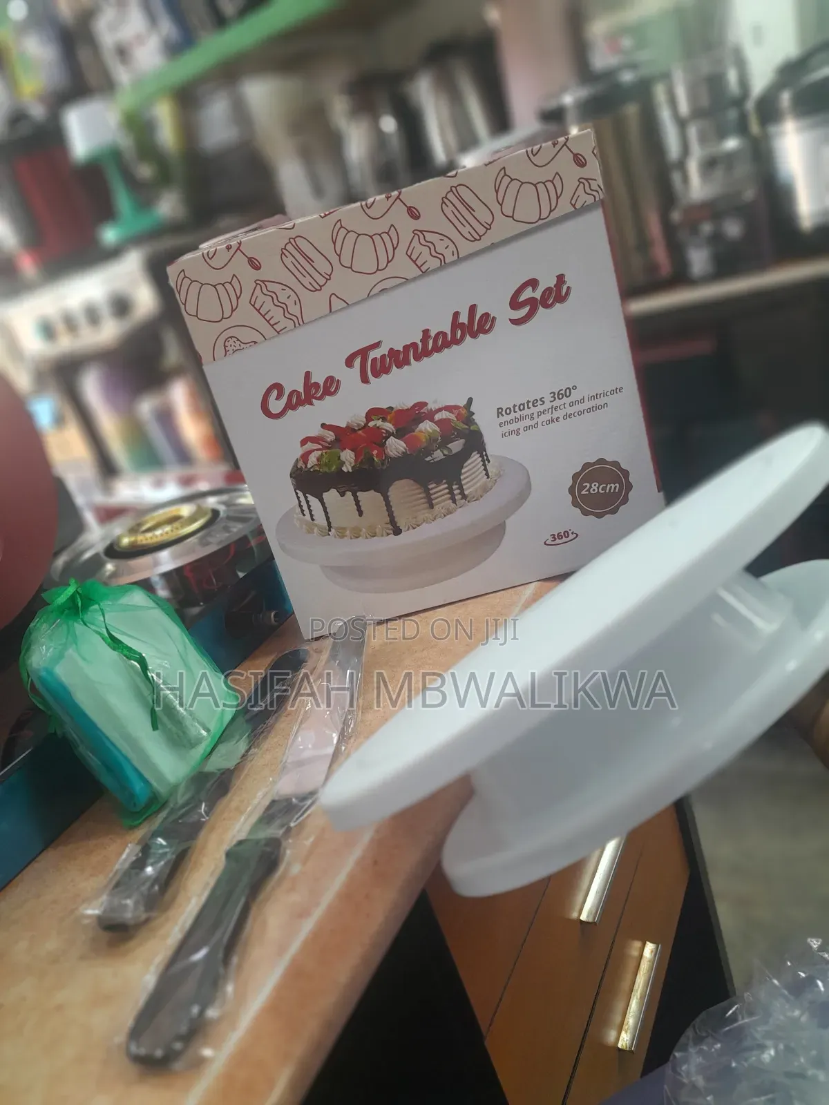 Cake Turn Table Set