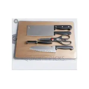 Wooden Chopping Board With Knives - Brown