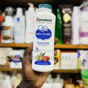 Himalaya Baby Smoothing and Refreshing Baby Powder