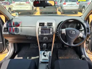 Toyota Corolla Fielder 2011 Silver
