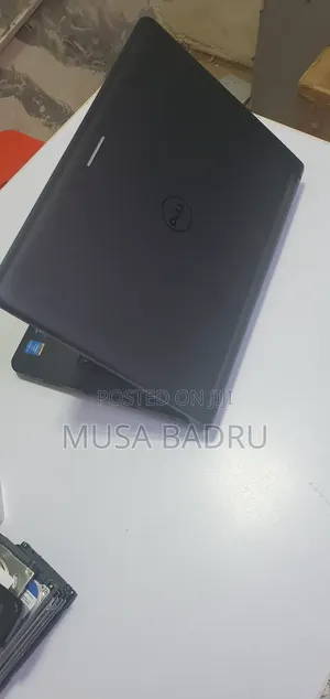 Laptop Dell Latitude 13 3340 8GB Intel Core I5 HDD 500GB