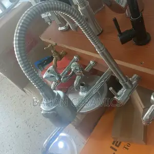 Laboratory/ Elbow Taps