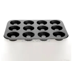 Fame Kitchen 12 Muffin Cake Mold