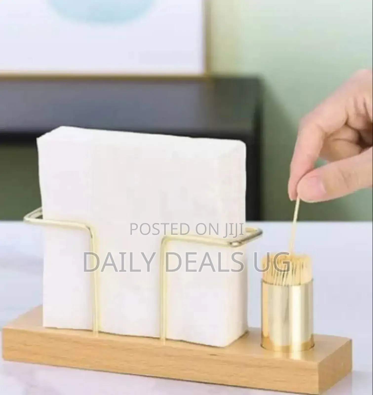 Wooden Tissue Holder With Toothpicks Holder