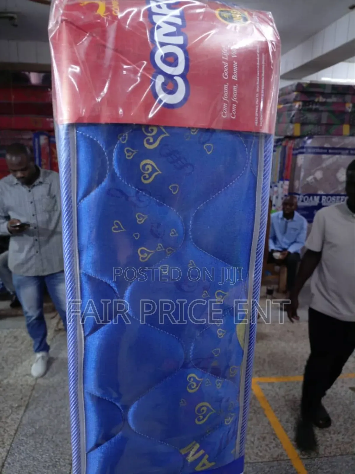Com Foam High Density Mattress. 6*6*10inches.( Blue)