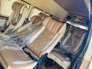 Toyota Grand HiAce 2019 Silver