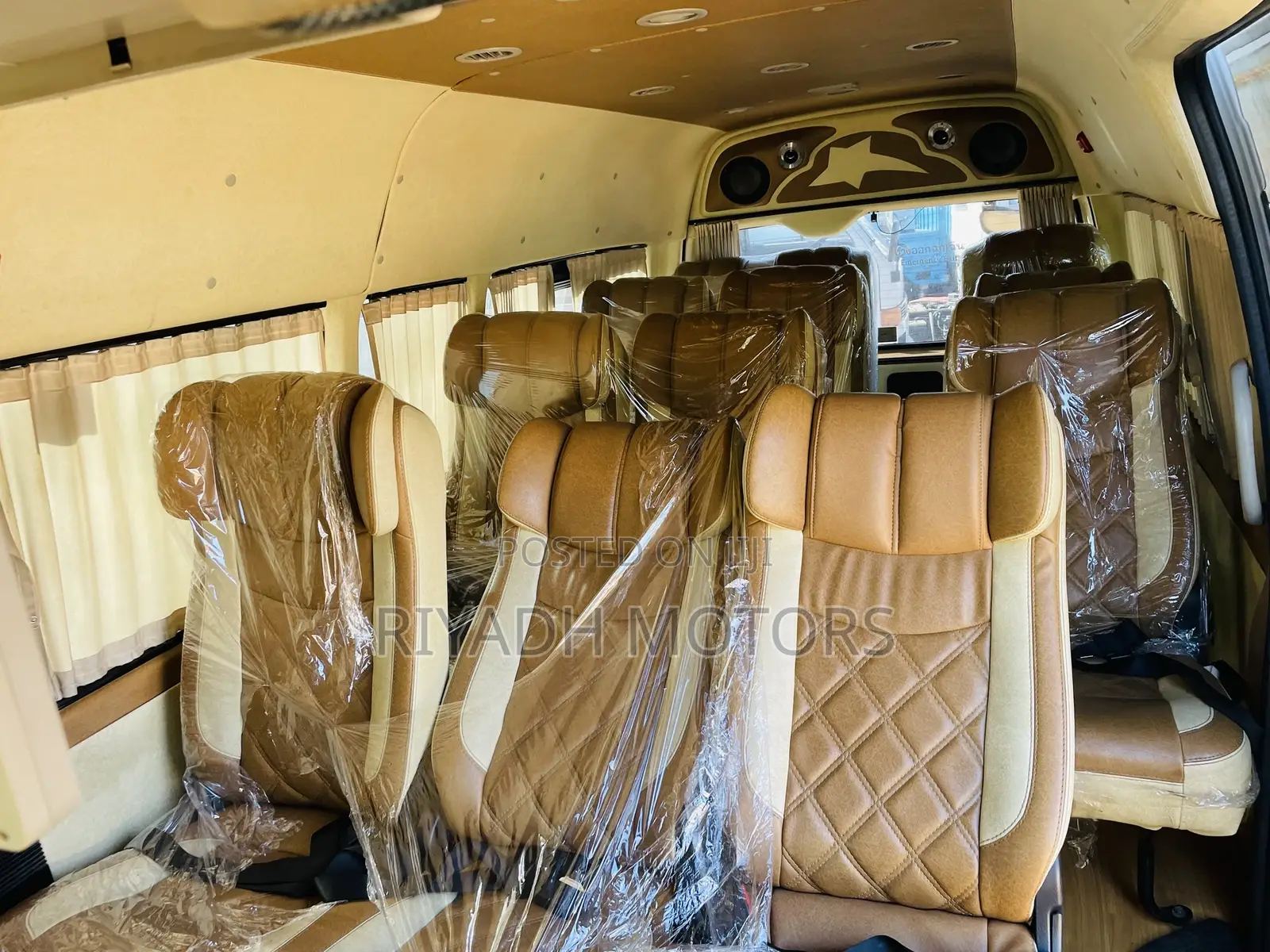 Toyota Grand HiAce 2019 Silver