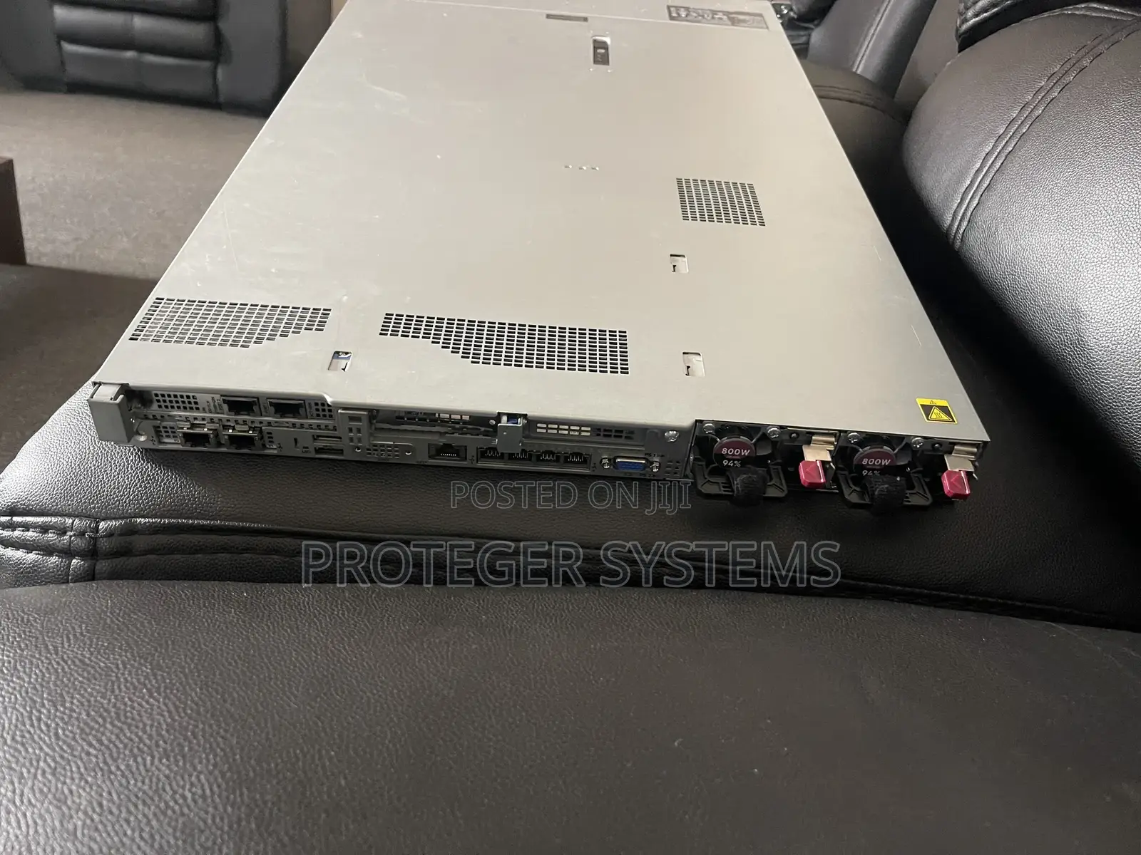 Server HP ProLiant DL360 Gen10 32GB Intel Xeon HDD 640GB