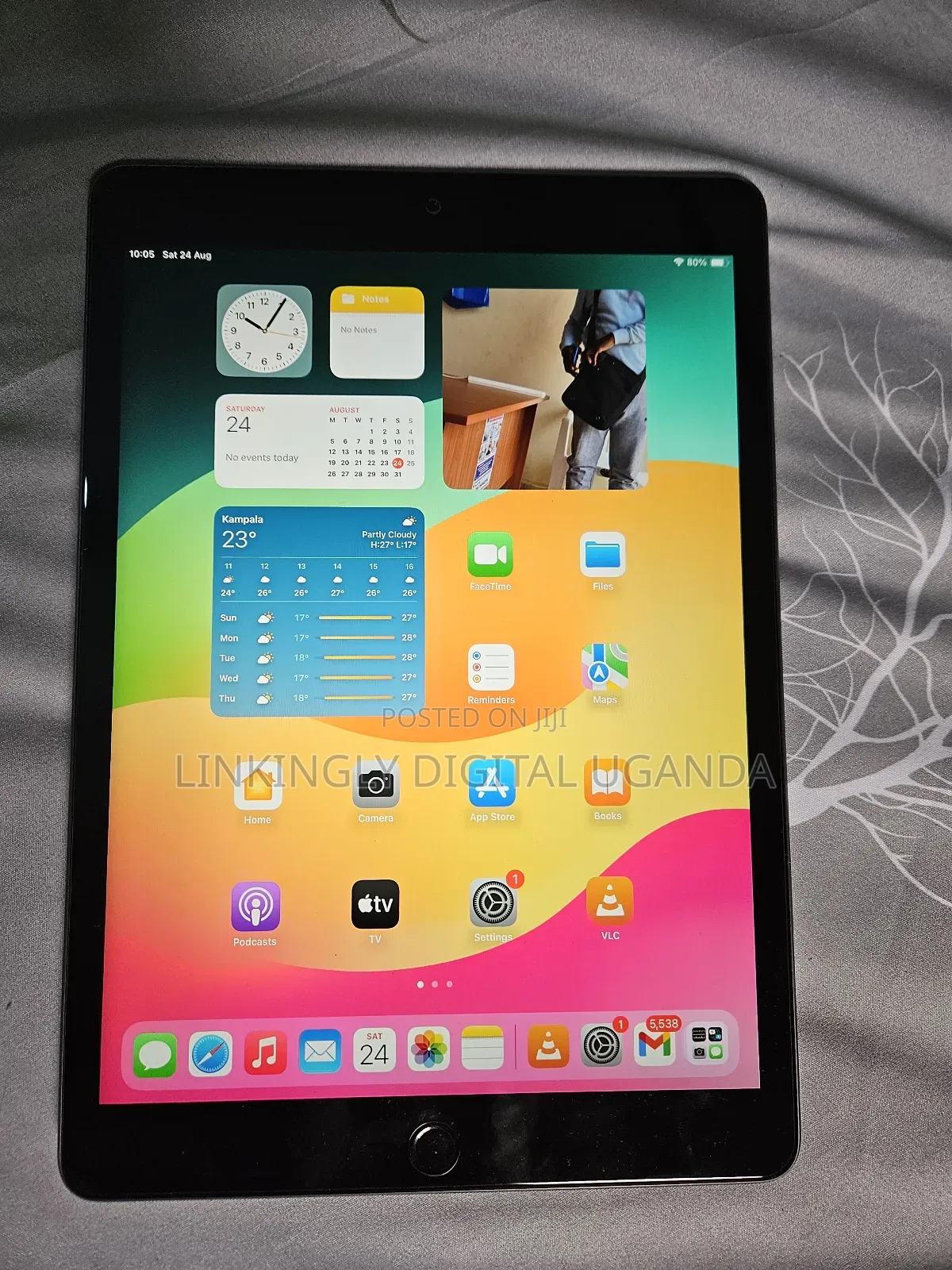 Apple iPad 10.2 (2021) 256 GB Gray