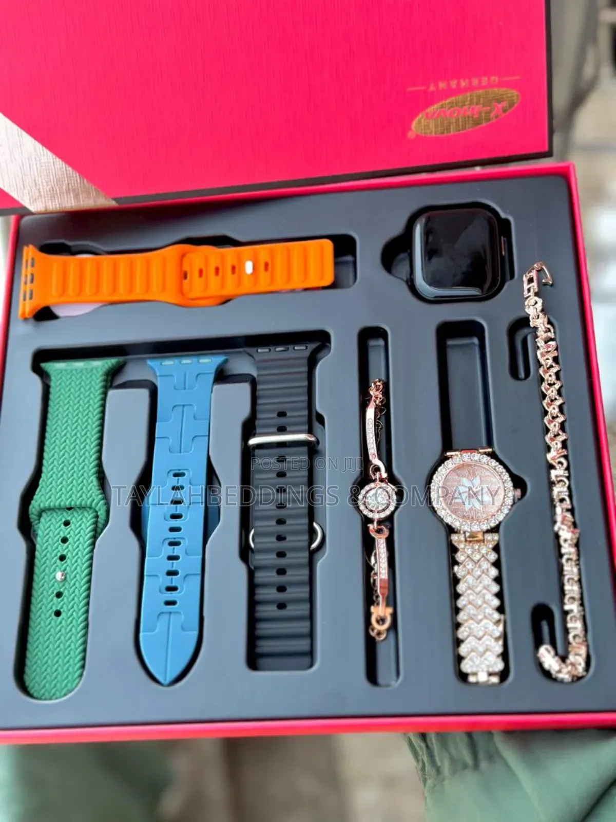 Smartwatch With 4 Straps Watch Combo for Female