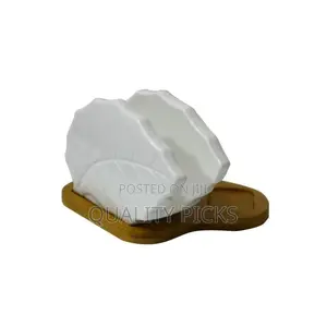 Leaf Pepper and Salt Shaker With Saviet Holder