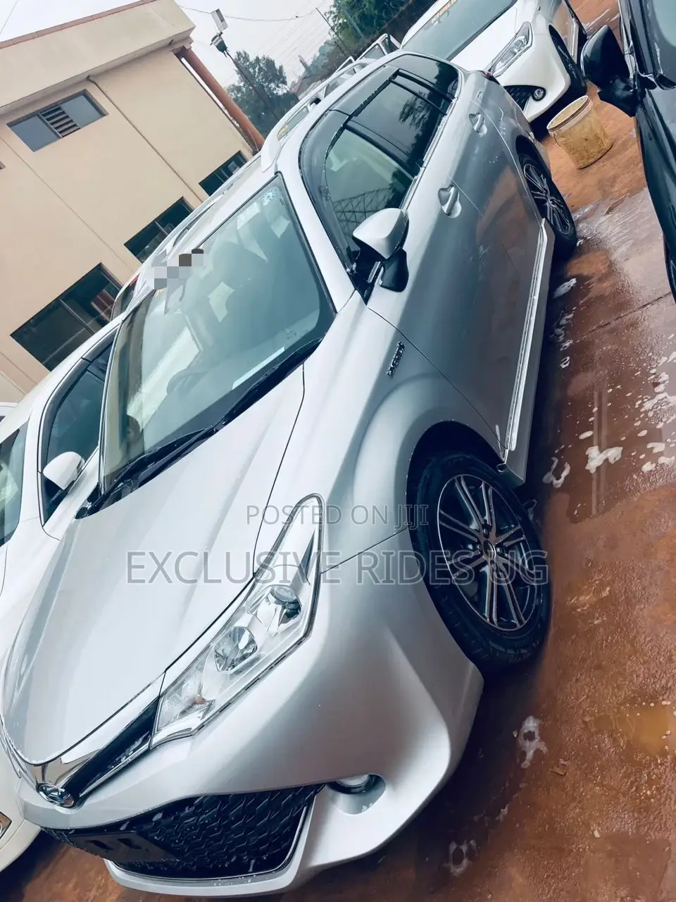 Toyota Corolla Fielder 2016 Silver