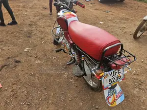 Bajaj Boxer 2021 Red