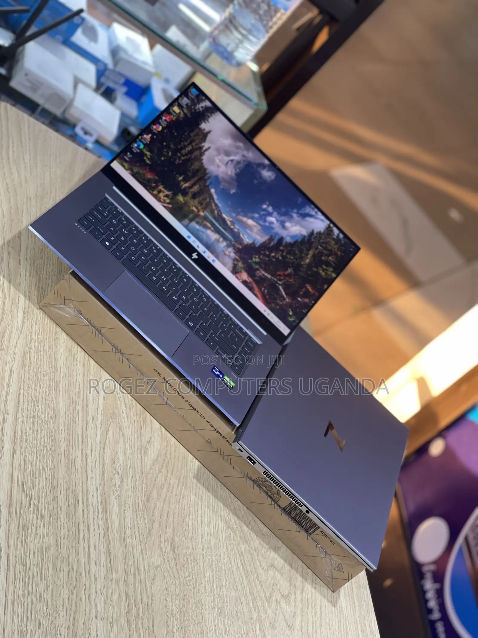 New Laptop HP Zbook Fury 15 G7 32GB Intel Core I9 SSD 1T