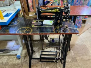 New Singer Sewing Machine With One Year Guarantee