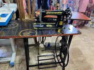 Japan Used Sewing Machine With A Year Warranty