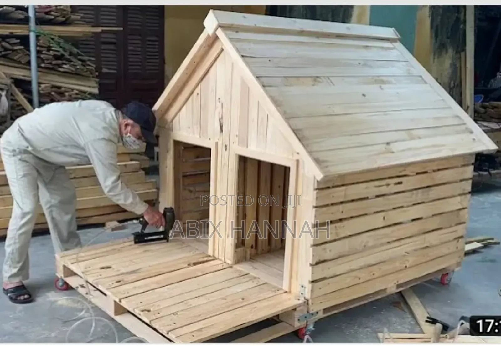 Double Door Dog House or Kennel