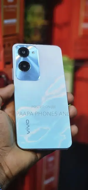 Vivo Y18 128 GB Blue