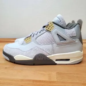 Trem Grey Air Jordan 4 Sneakers
