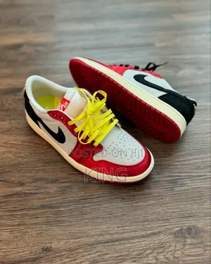 Air Jordan 1 Retro Low OG "Trophy Room Away"