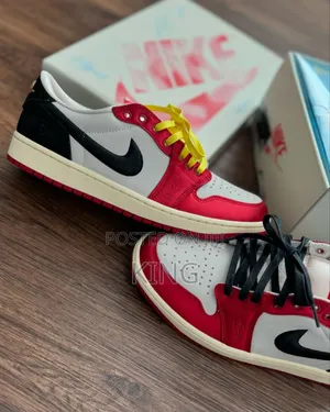 Air Jordan 1 Retro Low OG Trophy Room Away Sneakers