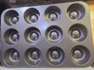 12 Cup Nonstick Muffin Doughnut Pan