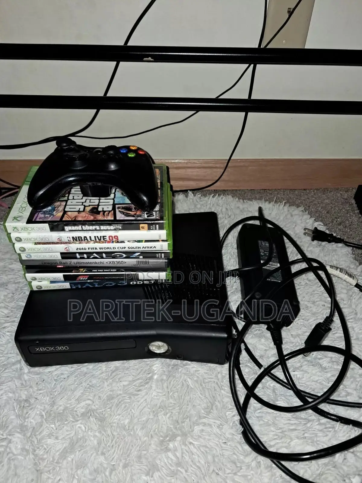 Microsoft Xbox 360 Slim Black 250GB