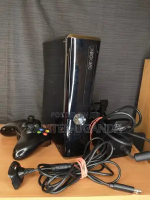 Xbox 360 S Slim