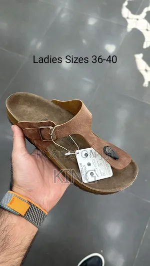 Classic Birkenstock Gizeh Sandals