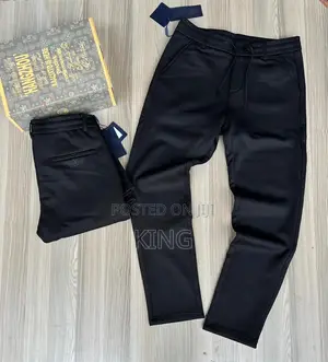 Black Super Classic Sweater Pants