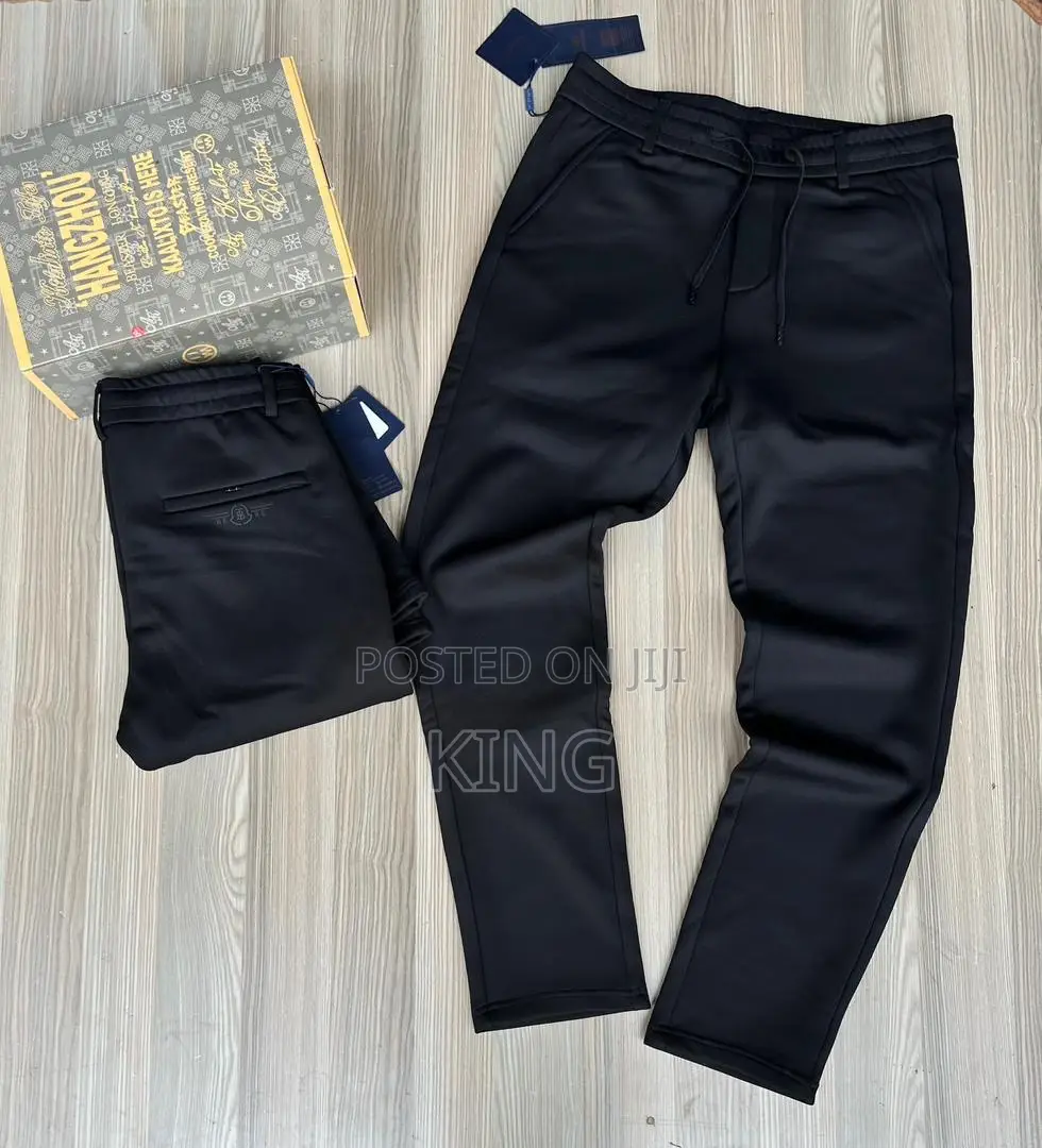 Black Super Classic Sweater Pants