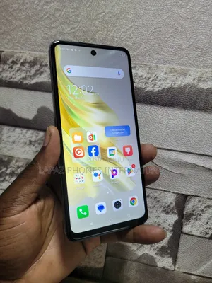 Tecno Spark 20 128 GB Black