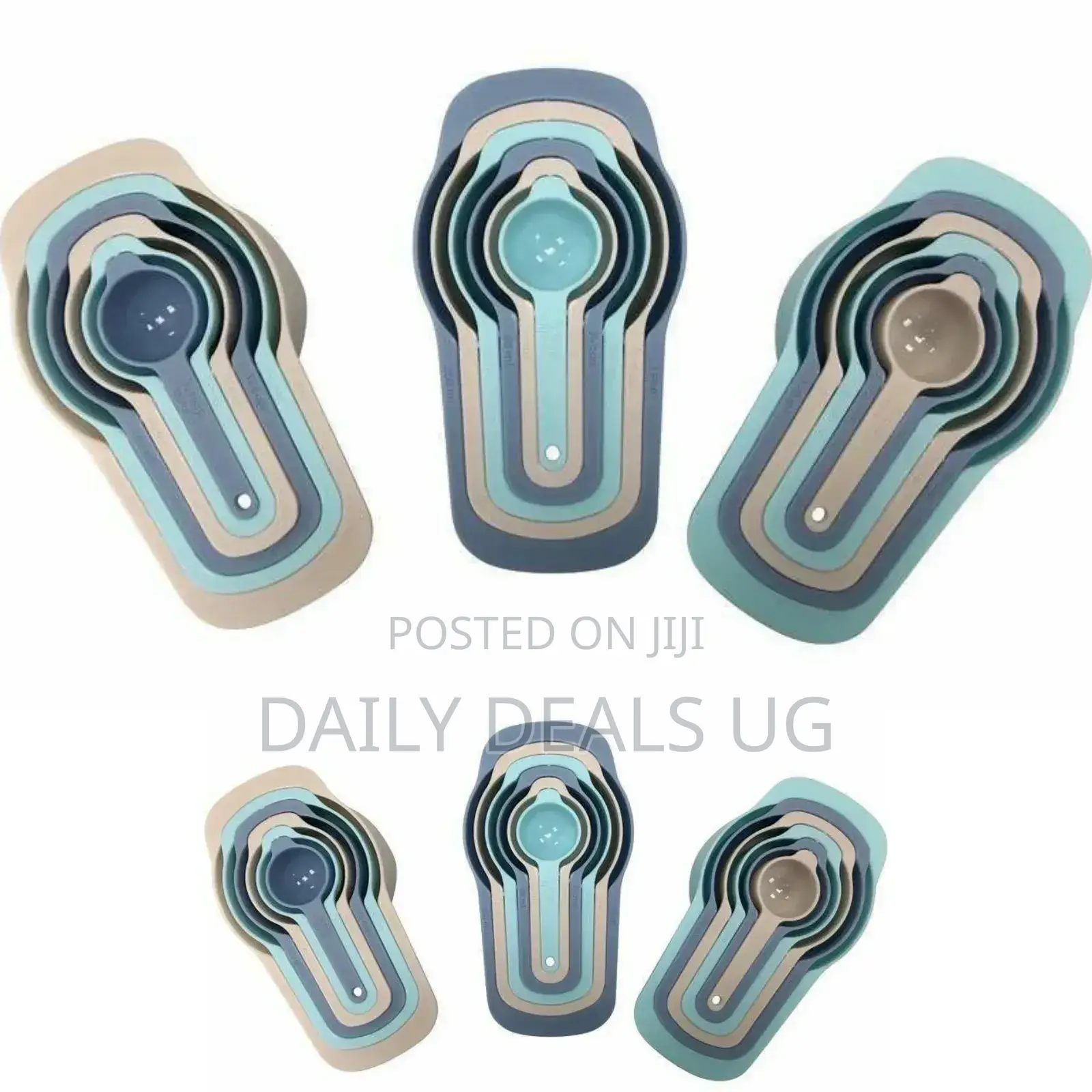Plastic Measuring Cups