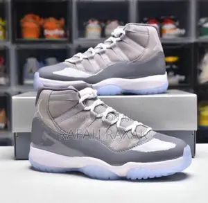Original Nike Air Jordan 11 Retro Cool Grey Sneaker