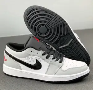 Original Air Jordan 1 Low Retro Light Smoke Sneakers