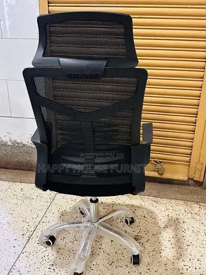 Executive Mesh Office Chair With Headrest
