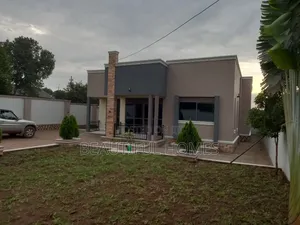 Furnished 4bdrm House in Kira for sale