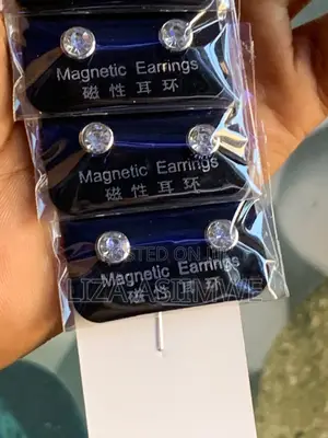 Men’S Iced Magnetic Pins