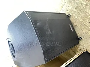 15” Rechargeable Top Speaker