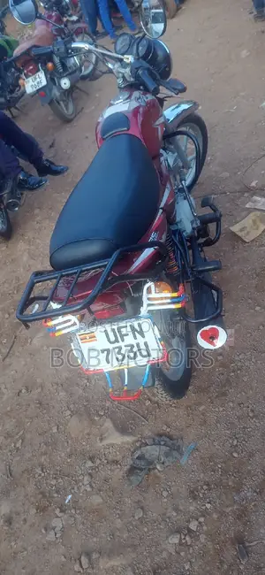 Bajaj CT 110X 2021 Red