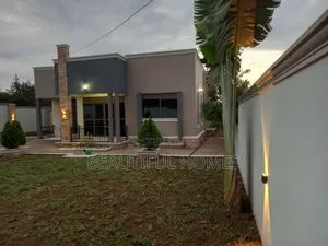 Furnished 4bdrm Bungalow in Kira for sale
