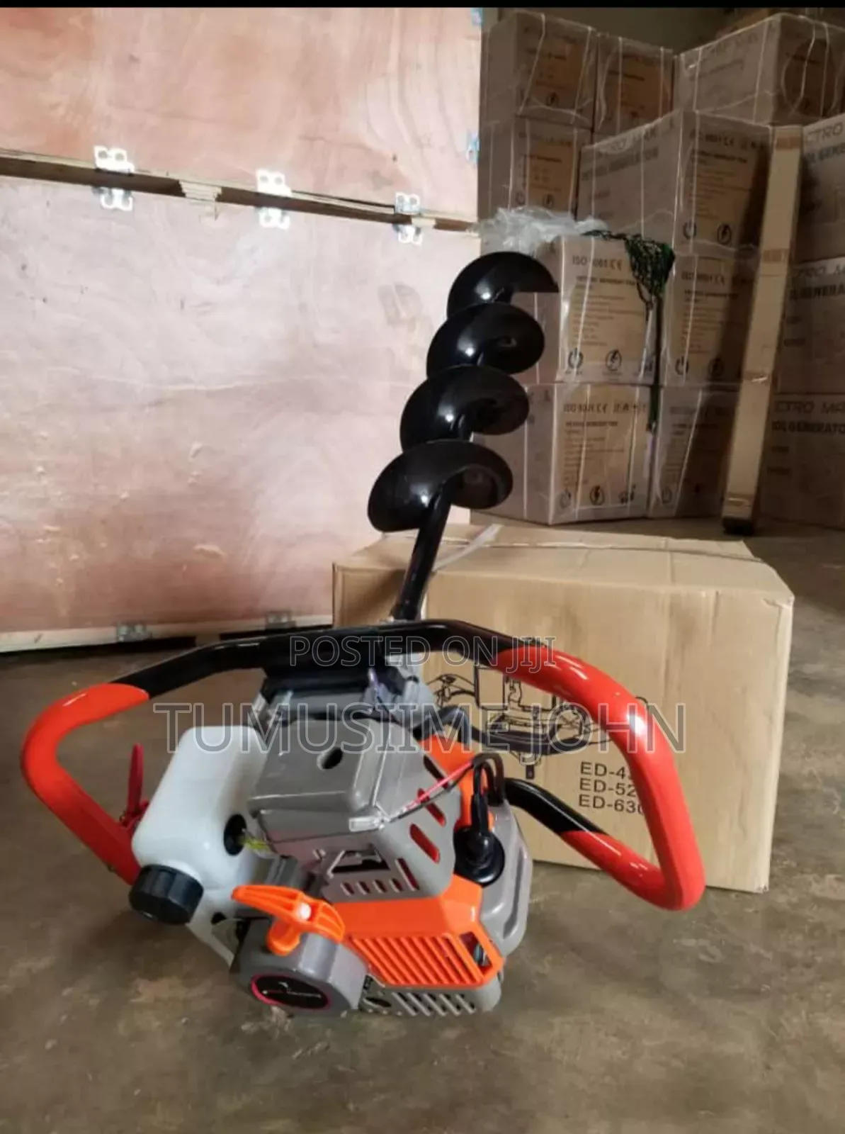 Earth Auger Drilling Machine