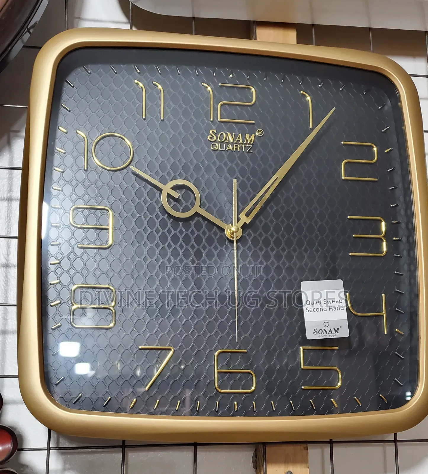 Wall Clock 3D Vintage Wall Clock -Golden Artic Design